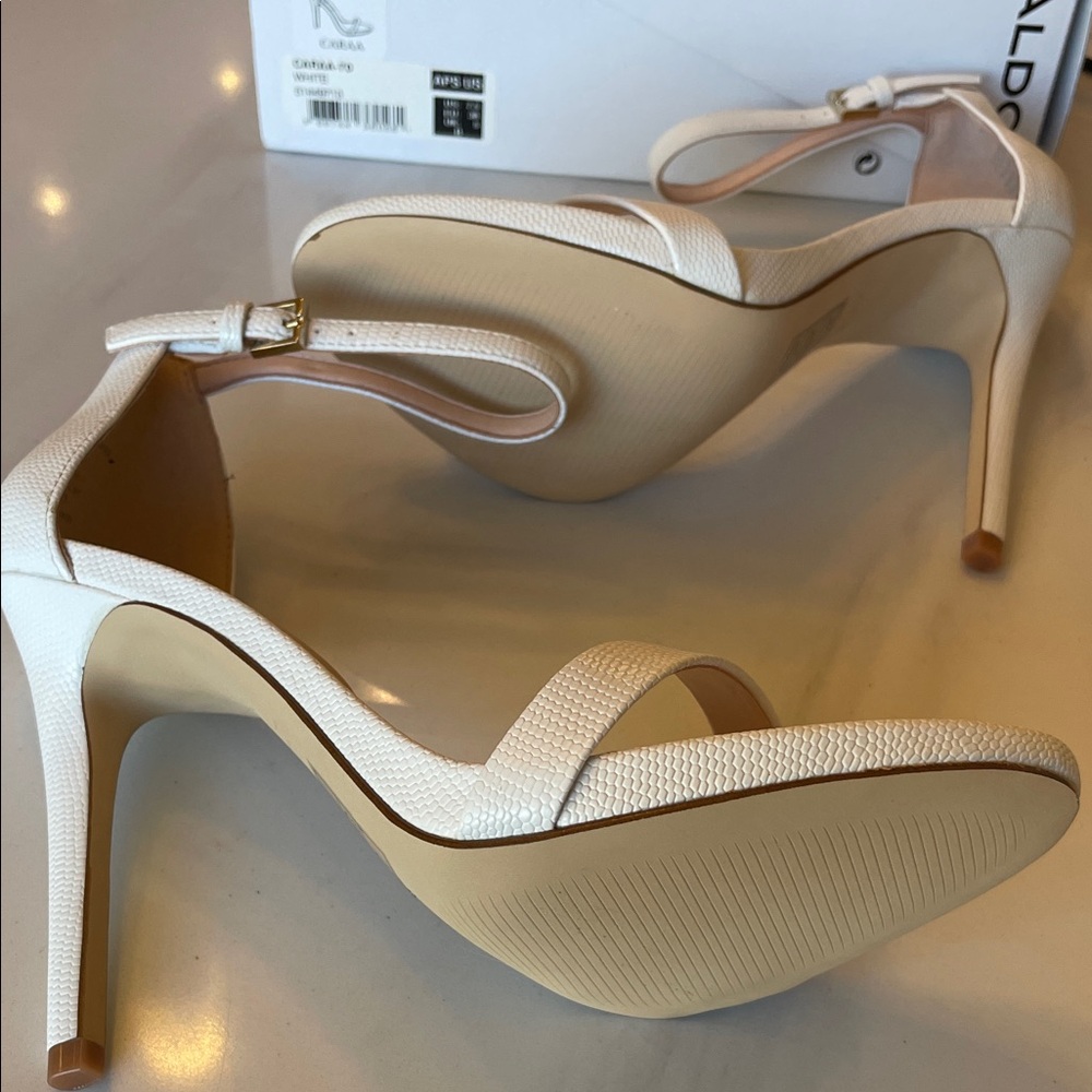 Aldo Women's Elegant Cream Heels - Picture 2 of 4
